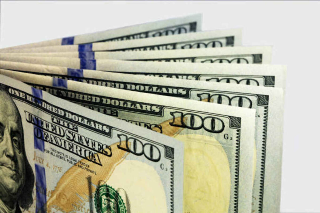 How Much Is 200 Pesos In US Dollars?
