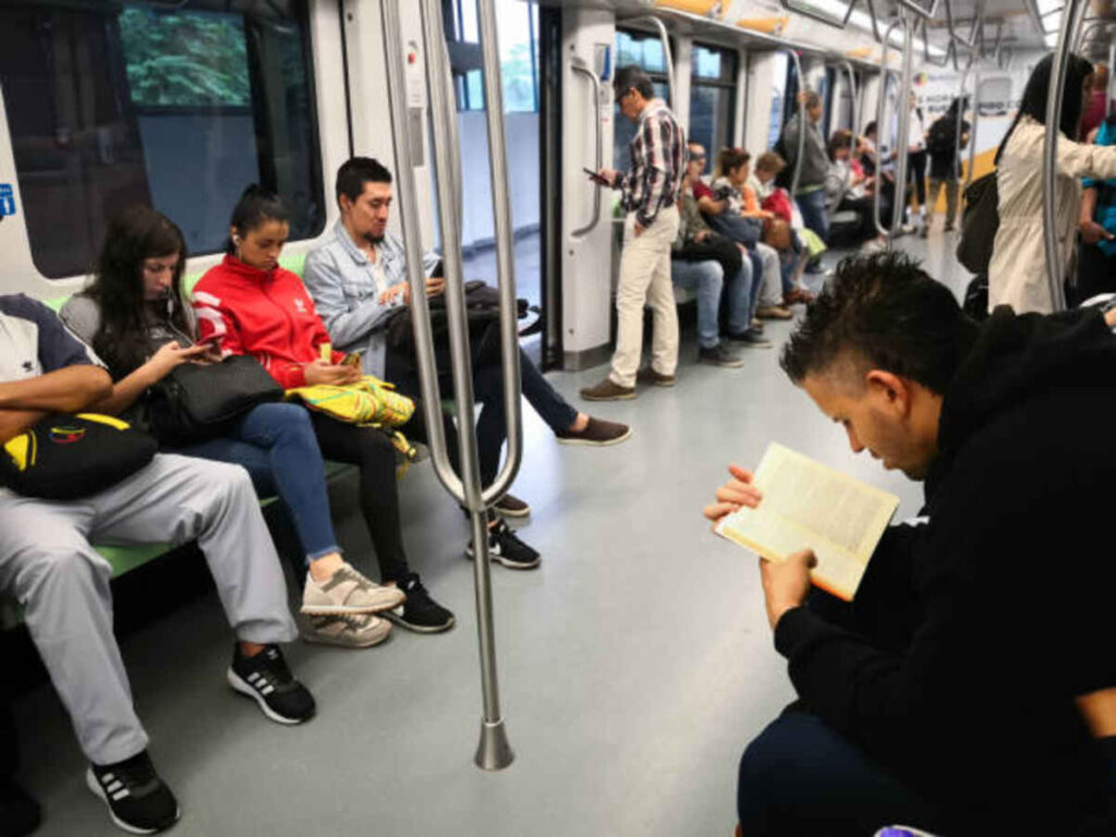 Busy Train Book