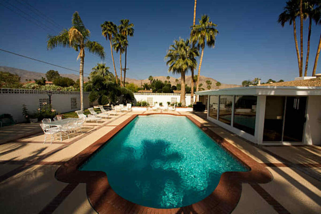 Hotel Pools in Palm Springs