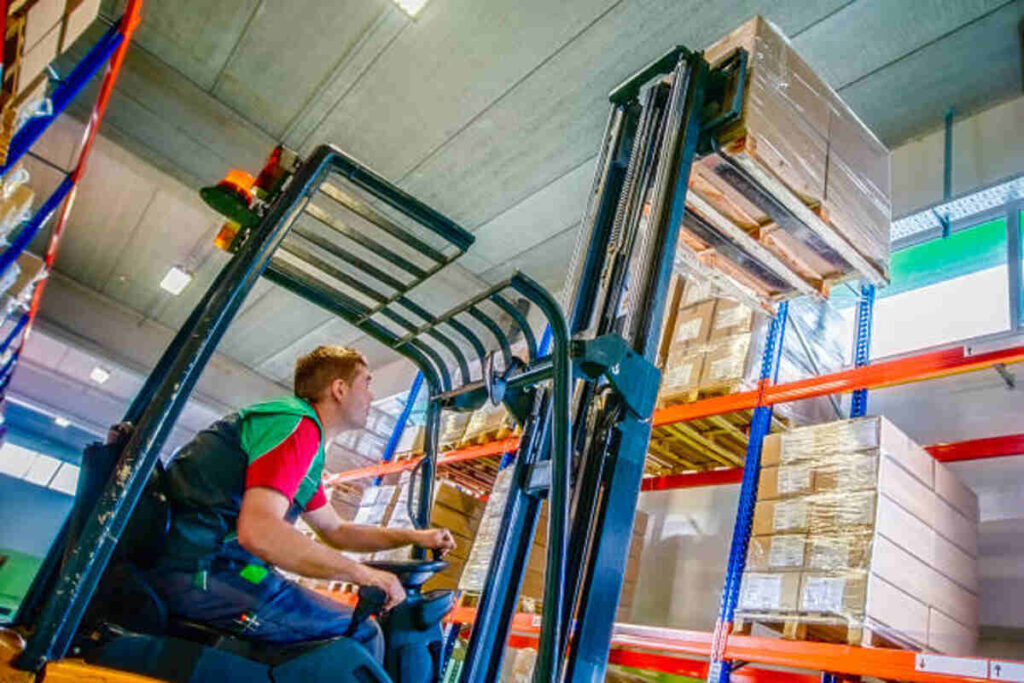 Power Stocker Lifts