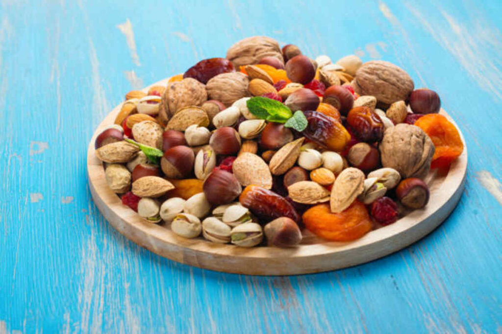 The Benefits of Roasted Dry Fruits