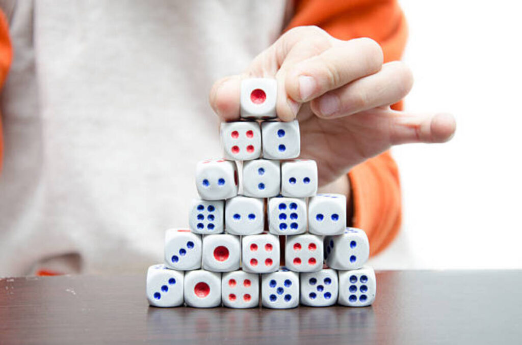How to Play Jenga With Dice