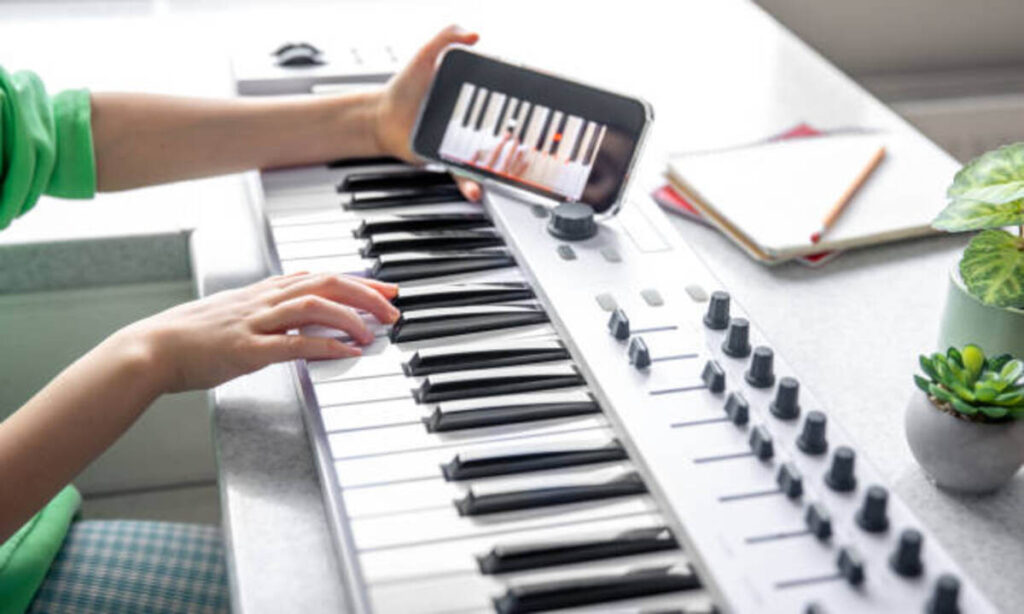 Learn Harmonium Online