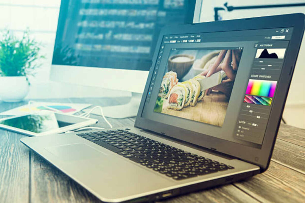 Making Stunning Graphics with Canva Training